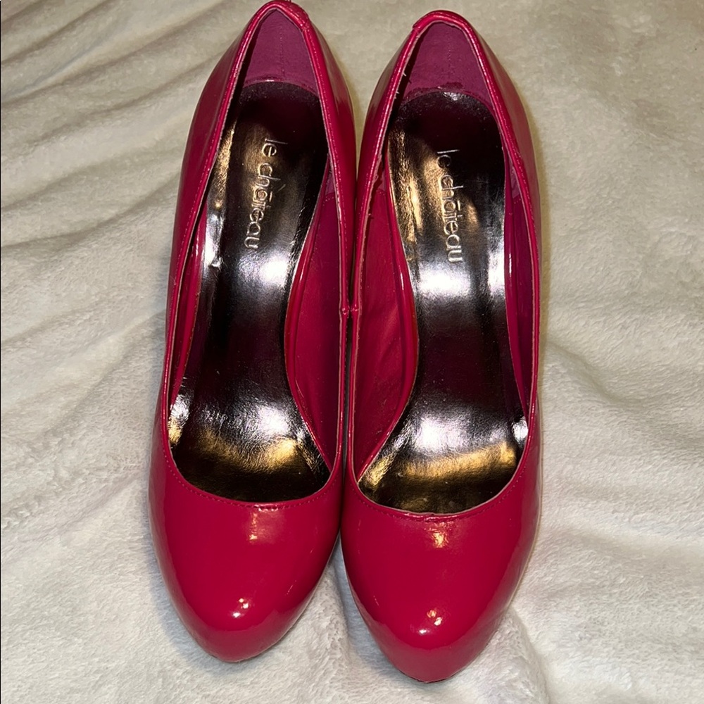 Le Chateau Pink Patent Leather Stiletto Heels size 8